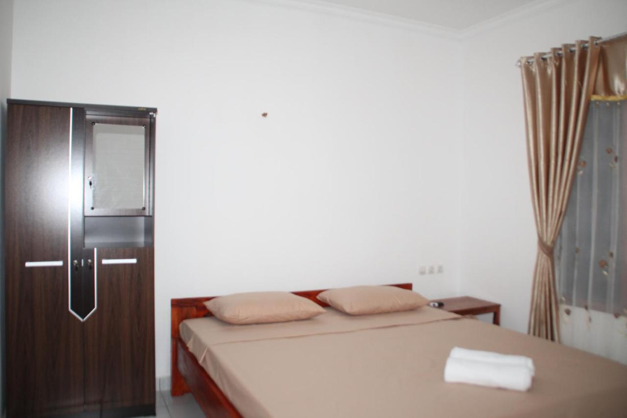 Chemel Homestay Kuta  Bagian luar foto